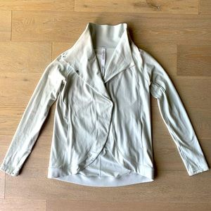 Lululemon cozy jacket pale gray